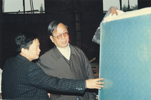 中國建材協會會長張人為多次來公司指導工作